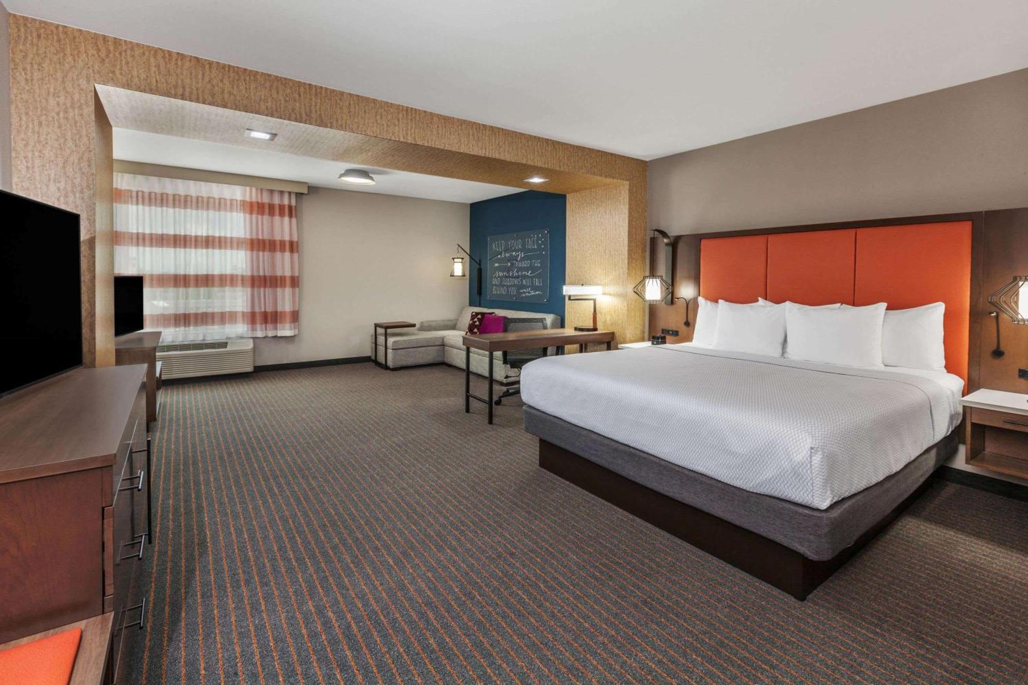 Отель La Quinta By Wyndham Houston East At Sheldon Rd Чаннелвью Экстерьер фото